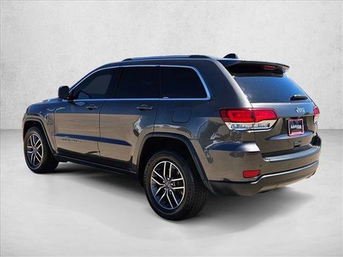 Used 2021 Jeep Grand Cherokee Laredo RWD image 7
