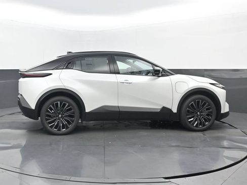 New 2026 Toyota C-HR AWD/4WD image 2