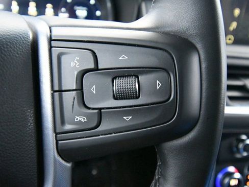 Used 2024 GMC Yukon SLT AWD/4WD image 21