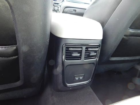 Used 2021 Chrysler 300 S w/ S Model Appearance Package image 13