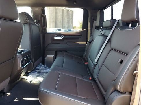 New 2026 GMC Sierra 1500 Denali w/ Denali Reserve Package AWD/4WD image 12