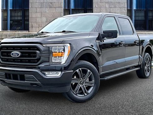 Used 2023 Ford F150 XLT w/ Equipment Group 302A High AWD/4WD image 2