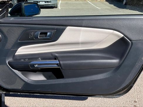 Used 2024 Ford Mustang Premium image 21