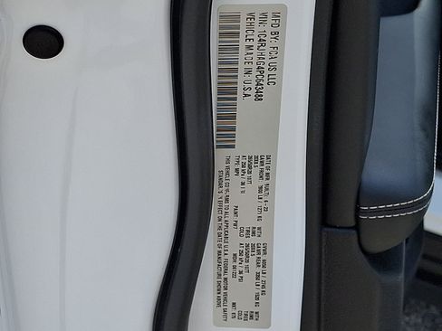 Certified 2023 Jeep Grand Cherokee Altitude AWD/4WD image 23