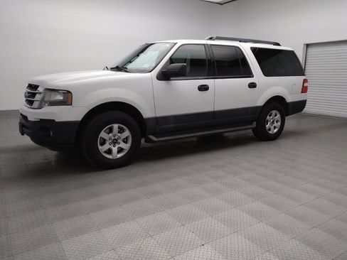 Used 2017 Ford Expedition EL XL w/ Equipment Group 101A image 2