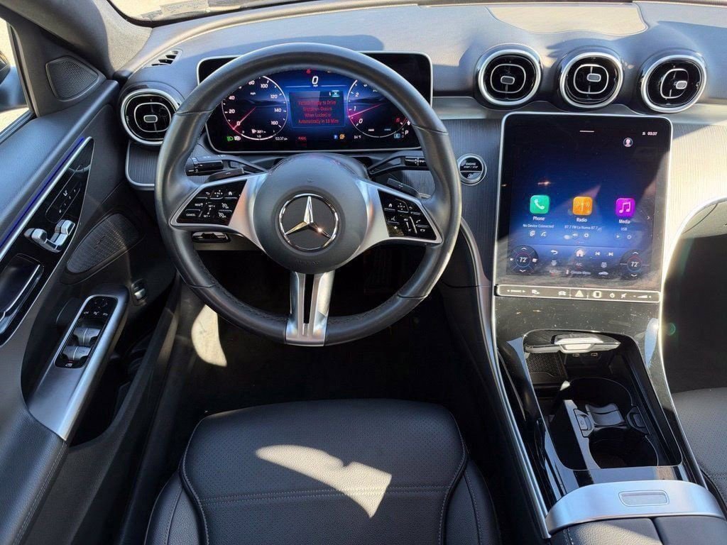 Used 2025 Mercedes-Benz C 300 4MATIC Sedan image 18