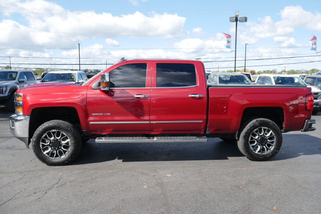 Used 2019 Chevrolet Silverado 3500 LTZ w/ Duramax Plus Package AWD/4WD image 9