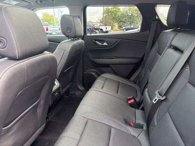 Used 2023 Chevrolet Blazer LT AWD/4WD image 11