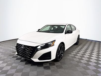 Used 2025 Nissan Altima 2.5 SR