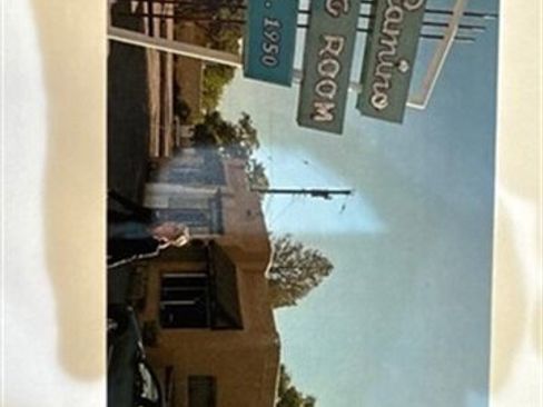 Used 2004 Pontiac Bonneville SE image 20