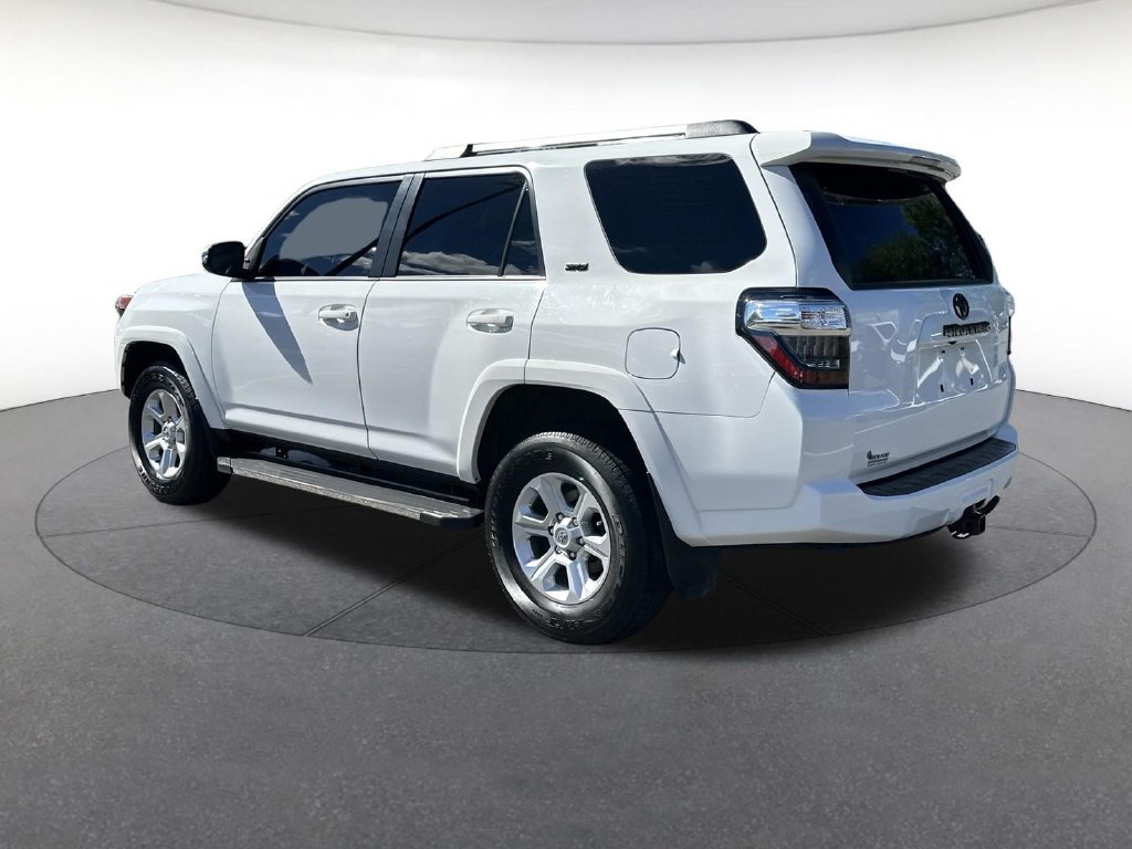 Used 2023 Toyota 4Runner SR5 Premium w/ Moonroof Package AWD/4WD image 3