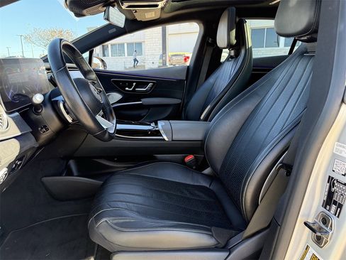 Used 2022 Mercedes-Benz EQS 450+ Sedan image 24