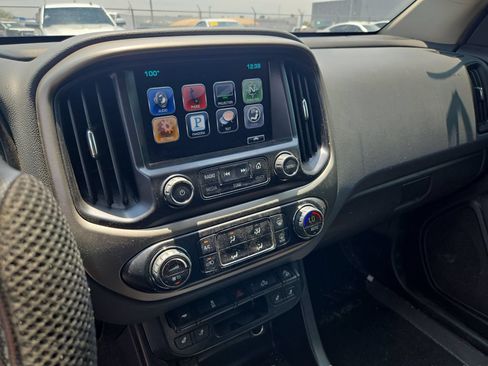 Used 2016 Chevrolet Colorado Z71 RWD image 15