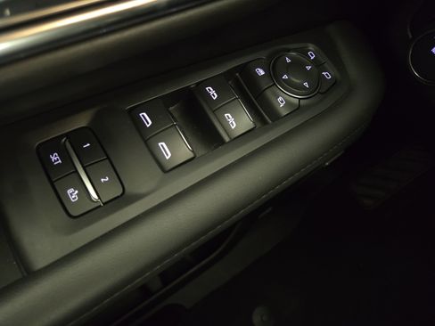 Certified 2024 Chevrolet Tahoe High Country w/ Advanced Technology Package AWD/4WD image 28