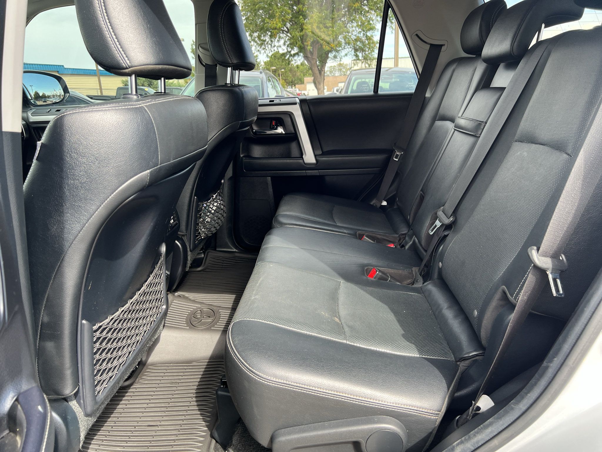 Used 2021 Toyota 4Runner Limited AWD/4WD image 9