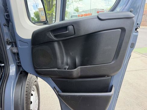 Used 2019 RAM ProMaster 2500 FWD image 17