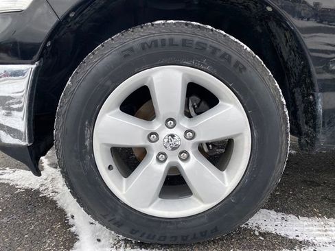 Used 2022 RAM 1500 Classic SLT image 21