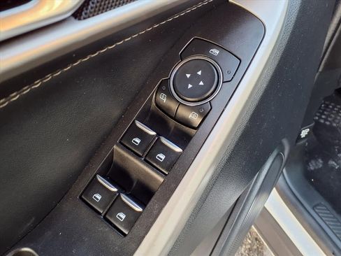 Certified 2023 Ford Explorer XLT w/ Equipment Group 202A image 16