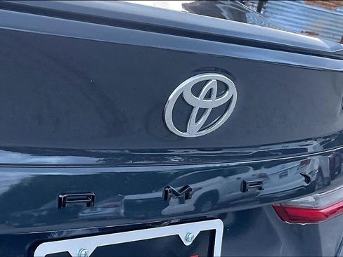 Used 2025 Toyota Camry SE w/ Convenience Package FWD image 31