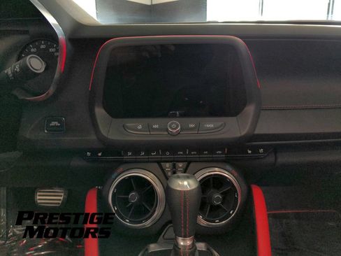 Used 2021 Chevrolet Camaro SS RWD image 14