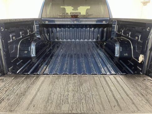 Used 2022 Chevrolet Silverado 1500 LT AWD/4WD image 24