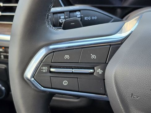 New 2026 Chevrolet Suburban High Country image 36