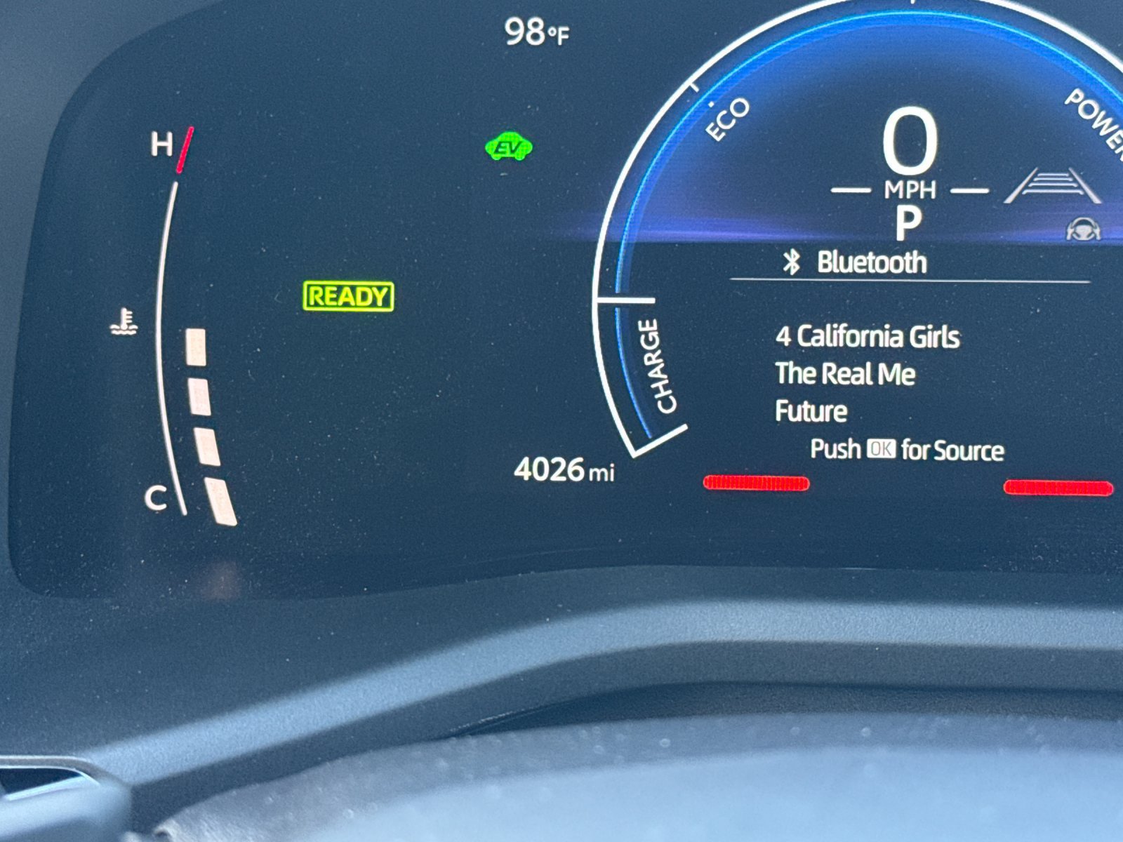 Used 2026 Toyota Camry SE w/ Multimedia Upgrade Package FWD image 27