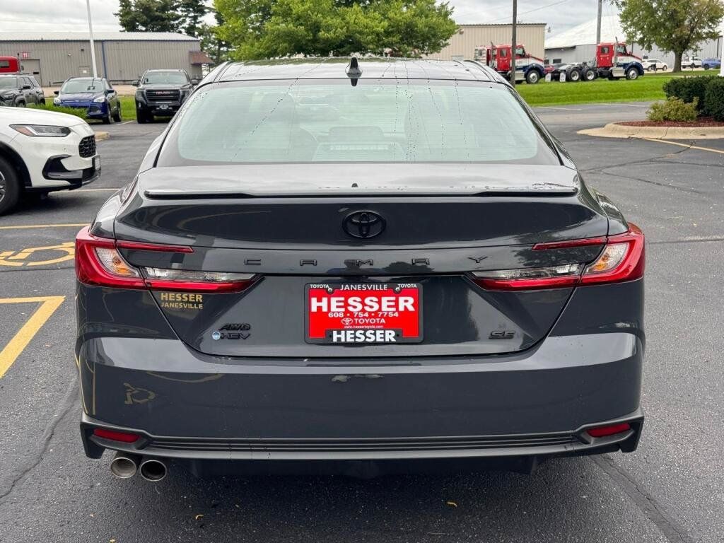 Certified 2026 Toyota Camry SE AWD/4WD image 4