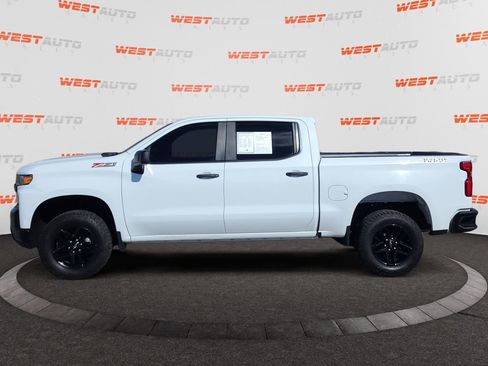 Used 2020 Chevrolet Silverado 1500 Custom Trail Boss w/ Custom Convenience Package image 2