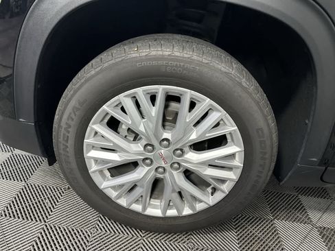 Used 2026 GMC Acadia Elevation w/ Elevation Premium Package FWD image 10