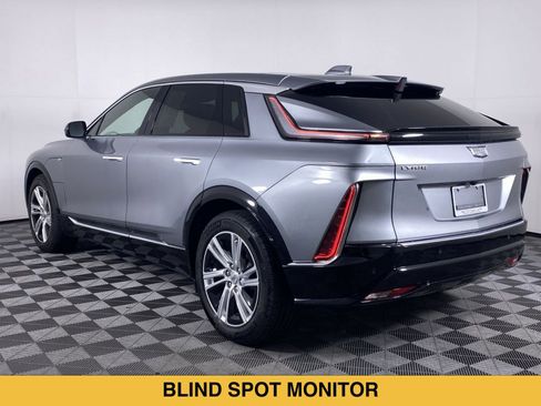 Used 2024 Cadillac Lyriq Tech AWD/4WD image 19