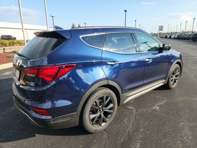 Used 2017 Hyundai Santa Fe Sport AWD/4WD image 3