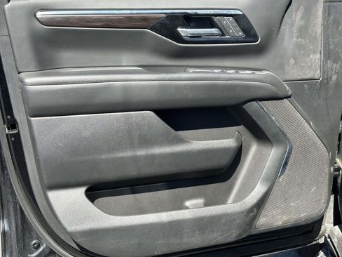 Used 2025 Chevrolet Tahoe LT AWD/4WD image 20