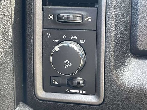Certified 2022 RAM 1500 Tradesman w/ Tradesman SXT Package AWD/4WD image 24