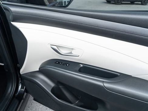 Used 2025 Hyundai Tucson SEL FWD image 47