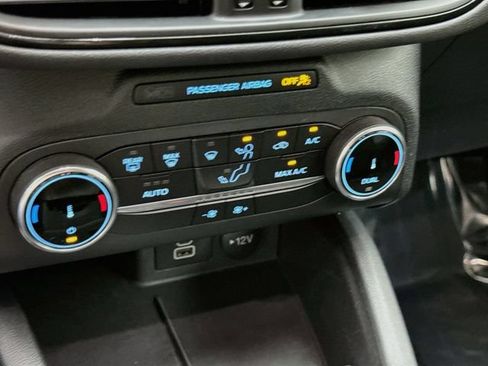 Certified 2025 Ford Escape ST-Line FWD image 16