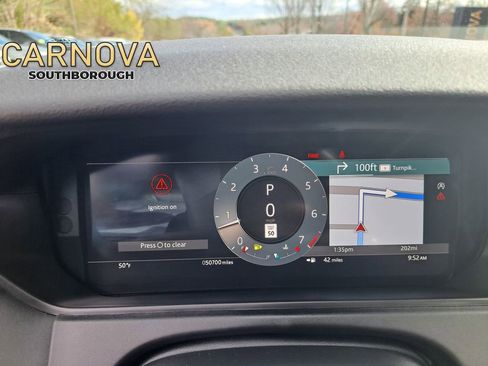 Used 2024 Land Rover Range Rover Velar Dynamic SE image 35