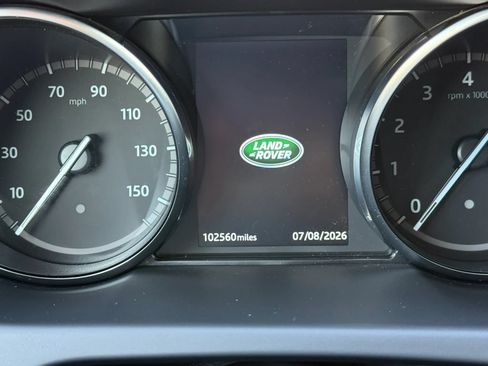 Used 2018 Land Rover Discovery Sport SE AWD/4WD image 14