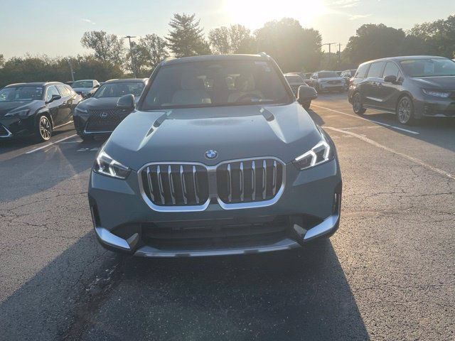Used 2026 BMW X1 xDrive28i AWD/4WD image 2