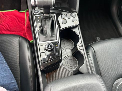 Certified 2023 Kia Sportage EX image 20