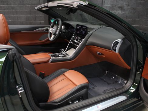 Used 2026 BMW 840i xDrive Convertible w/ Comfort Seating Package AWD/4WD image 58