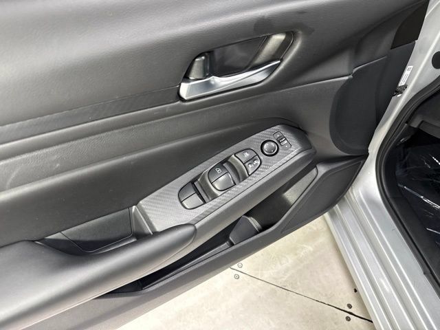 Used 2021 Nissan Altima 2.5 S FWD image 9