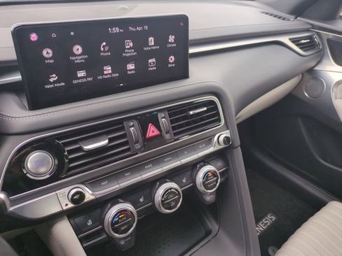 Used 2022 Genesis G70 2.0T w/ Prestige Package AWD/4WD image 11