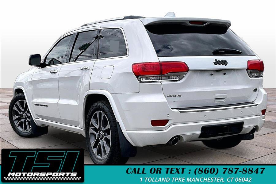 Used 2017 Jeep Grand Cherokee Overland AWD/4WD image 10