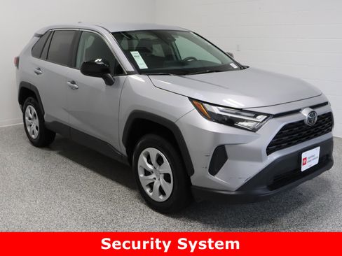 Certified 2024 Toyota RAV4 LE image 4
