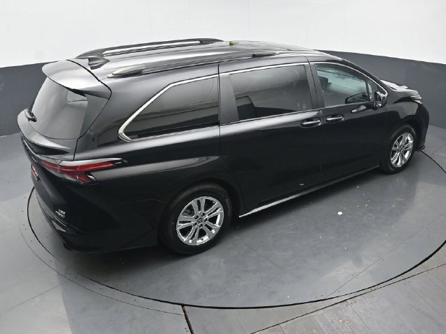 Certified 2023 Toyota Sienna XSE w/ XSE Plus Package AWD/4WD image 43