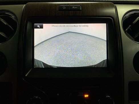 Used 2013 Ford F150 Lariat w/ Mid Equipment Group image 20