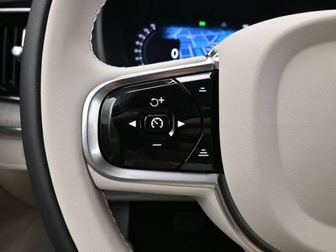 New 2026 Volvo XC90 T8 Ultra w/ Protection Package Premier AWD/4WD image 27