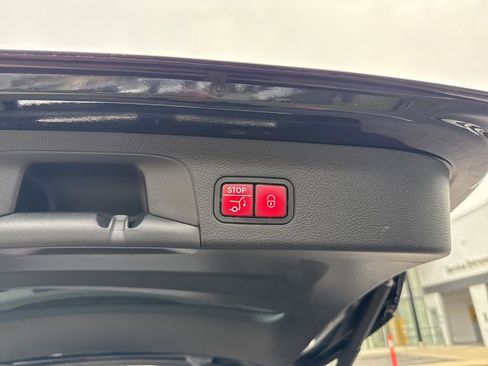 Certified 2021 Mercedes-Benz GLS 450 4MATIC image 12