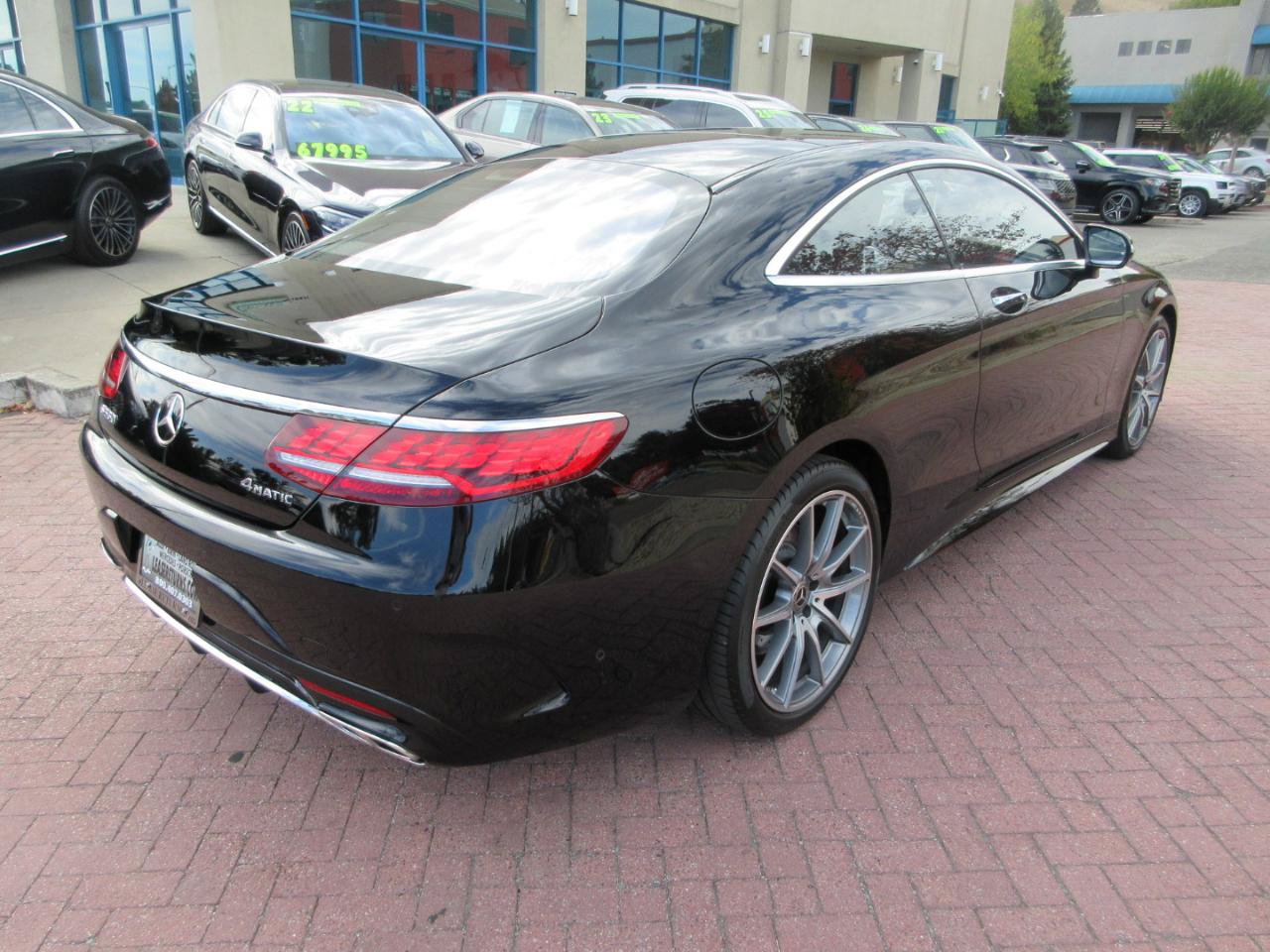 Used 2020 Mercedes-Benz S 560 4MATIC Coupe w/ AMG Line Exterior image 2